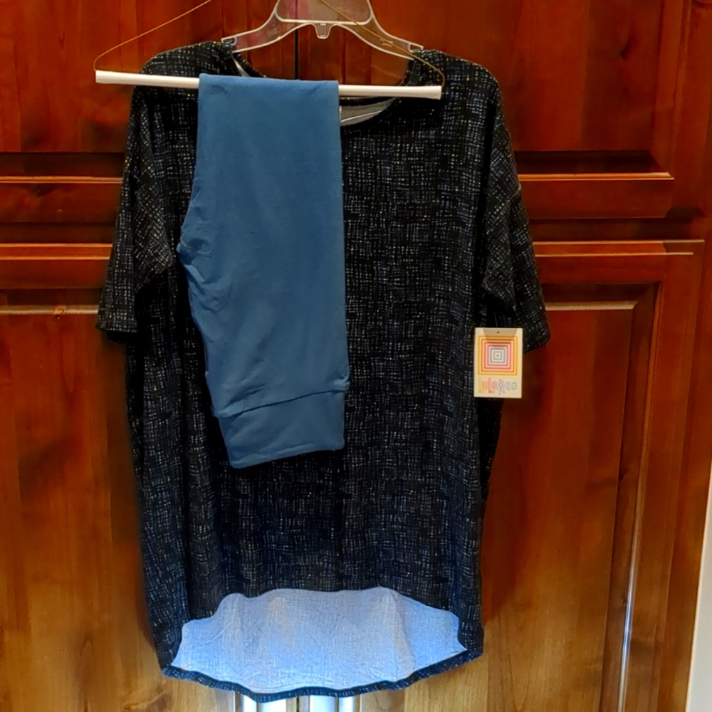 LuLa Roe Tunic & Leggings